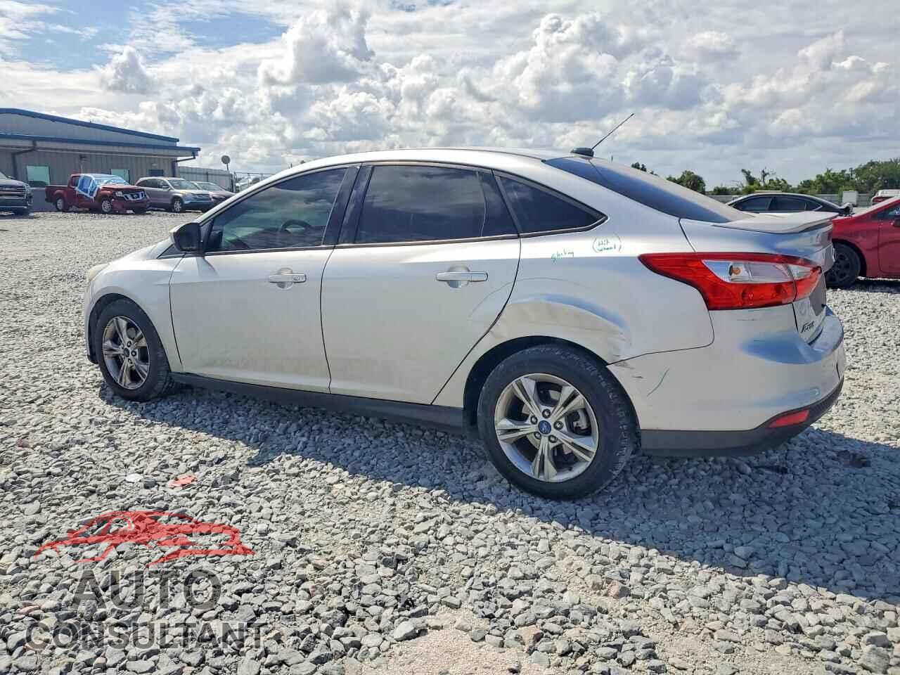 FORD FOCUS 2012 - 1FAHP3F22CL402507
