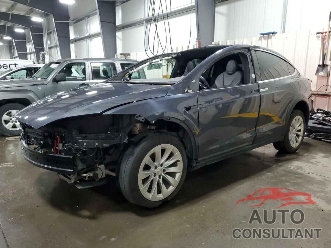 TESLA MODEL X 2020 - 5YJXCDE2XLF279941