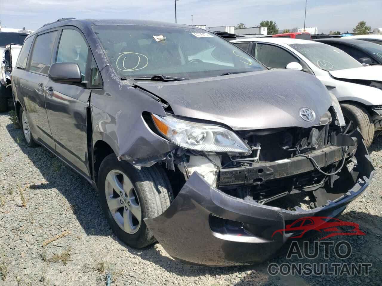 TOYOTA SIENNA 2016 - 5TDKK3DC2GS723008