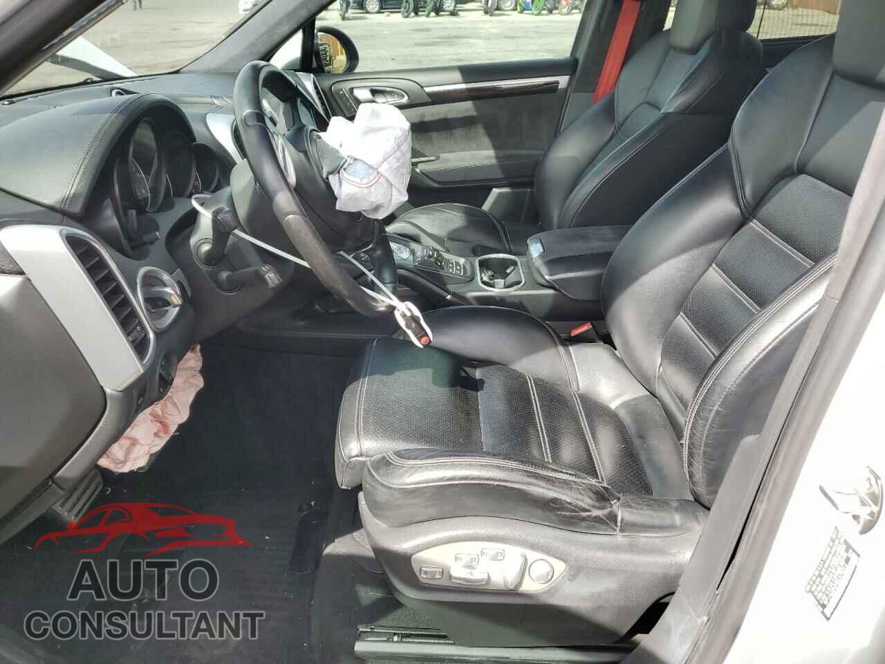 PORSCHE CAYENNE 2014 - WP1AD2A24ELA72313