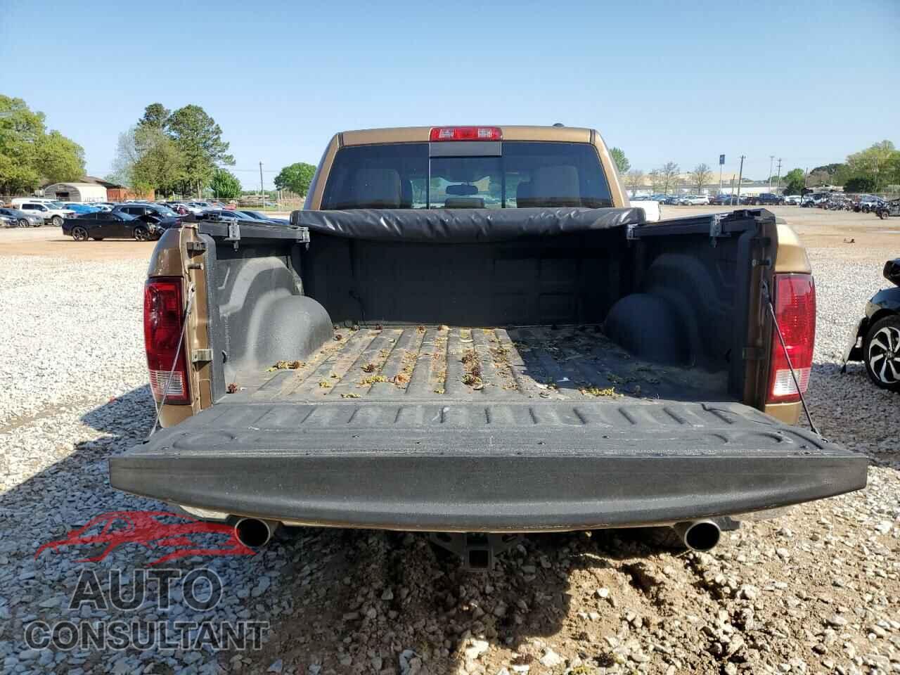DODGE RAM 1500 2012 - 1C6RD6NT9CS232971