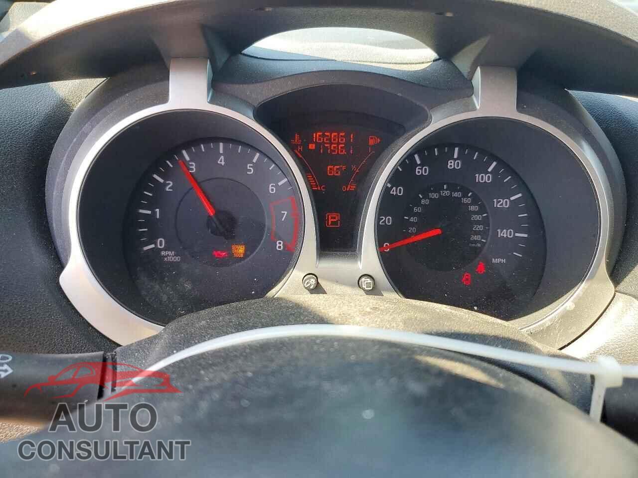 NISSAN JUKE 2013 - JN8AF5MR3DT217446