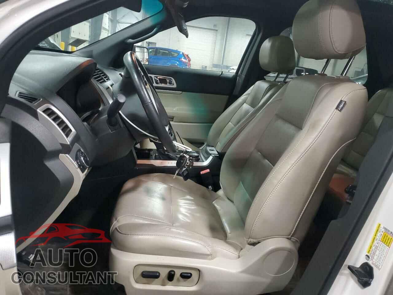 FORD EXPLORER 2013 - 1FM5K8D89DGC24682
