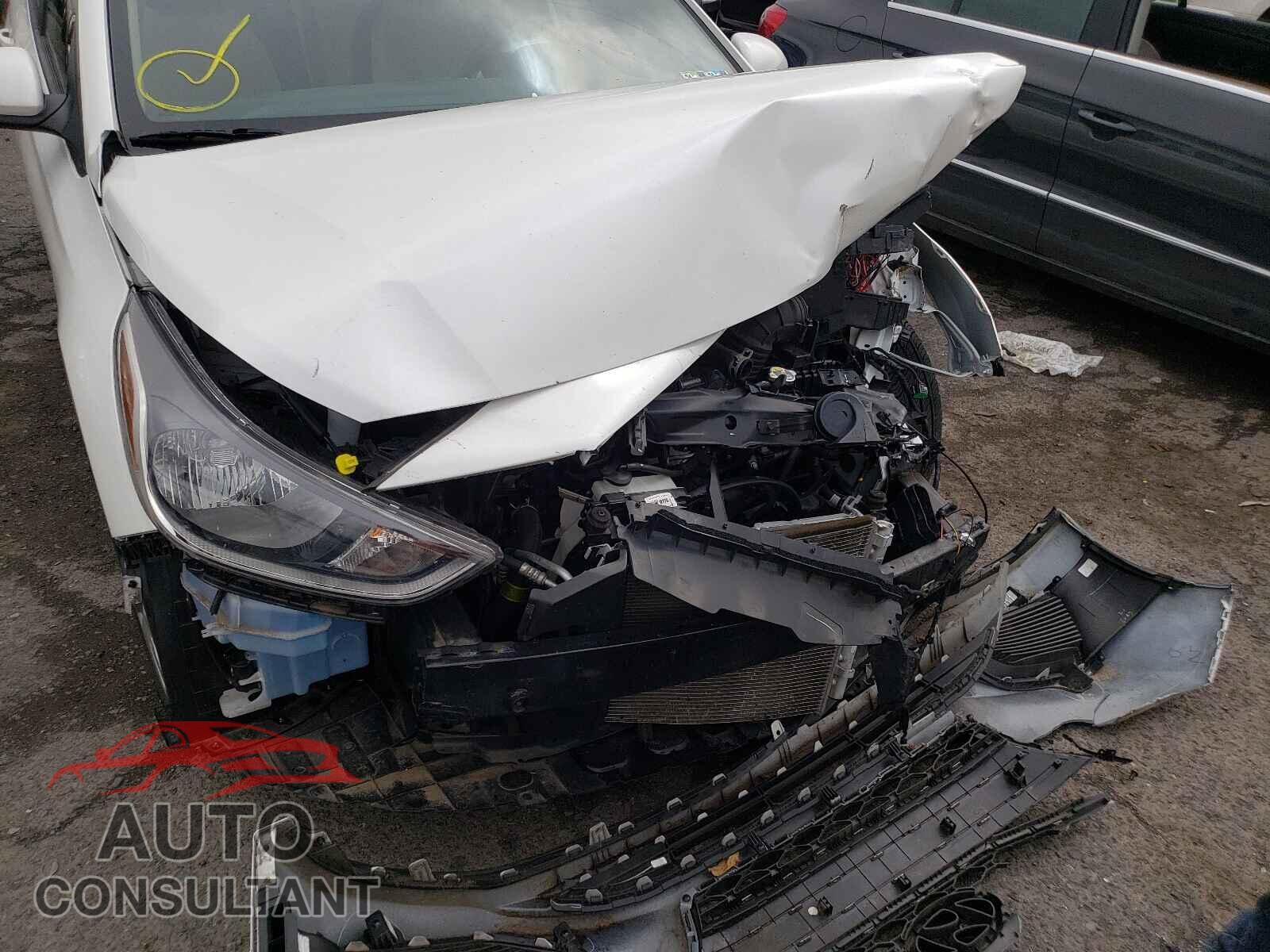 HYUNDAI ACCENT 2019 - 3KPC24A33KE046939