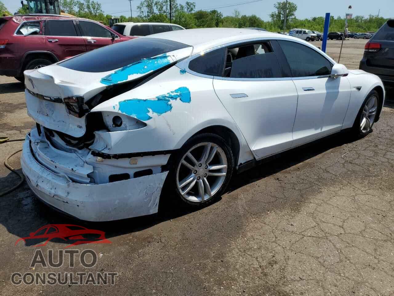 TESLA MODEL S 2015 - 5YJSA1S20FF087533