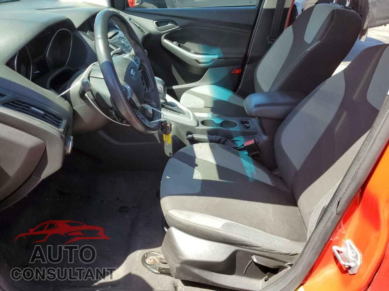 FORD FOCUS 2012 - 1FAHP3F24CL194727