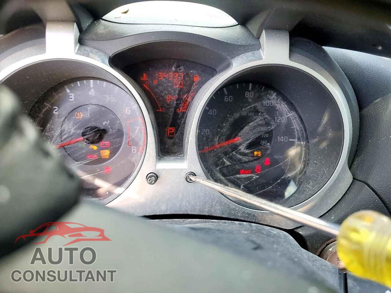 NISSAN JUKE 2013 - JN8AF5MR6DT219305