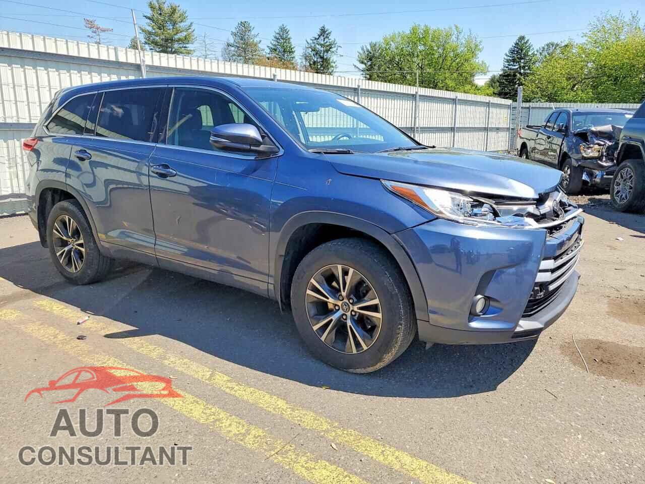 TOYOTA HIGHLANDER 2017 - 5TDBZRFH2HS427947