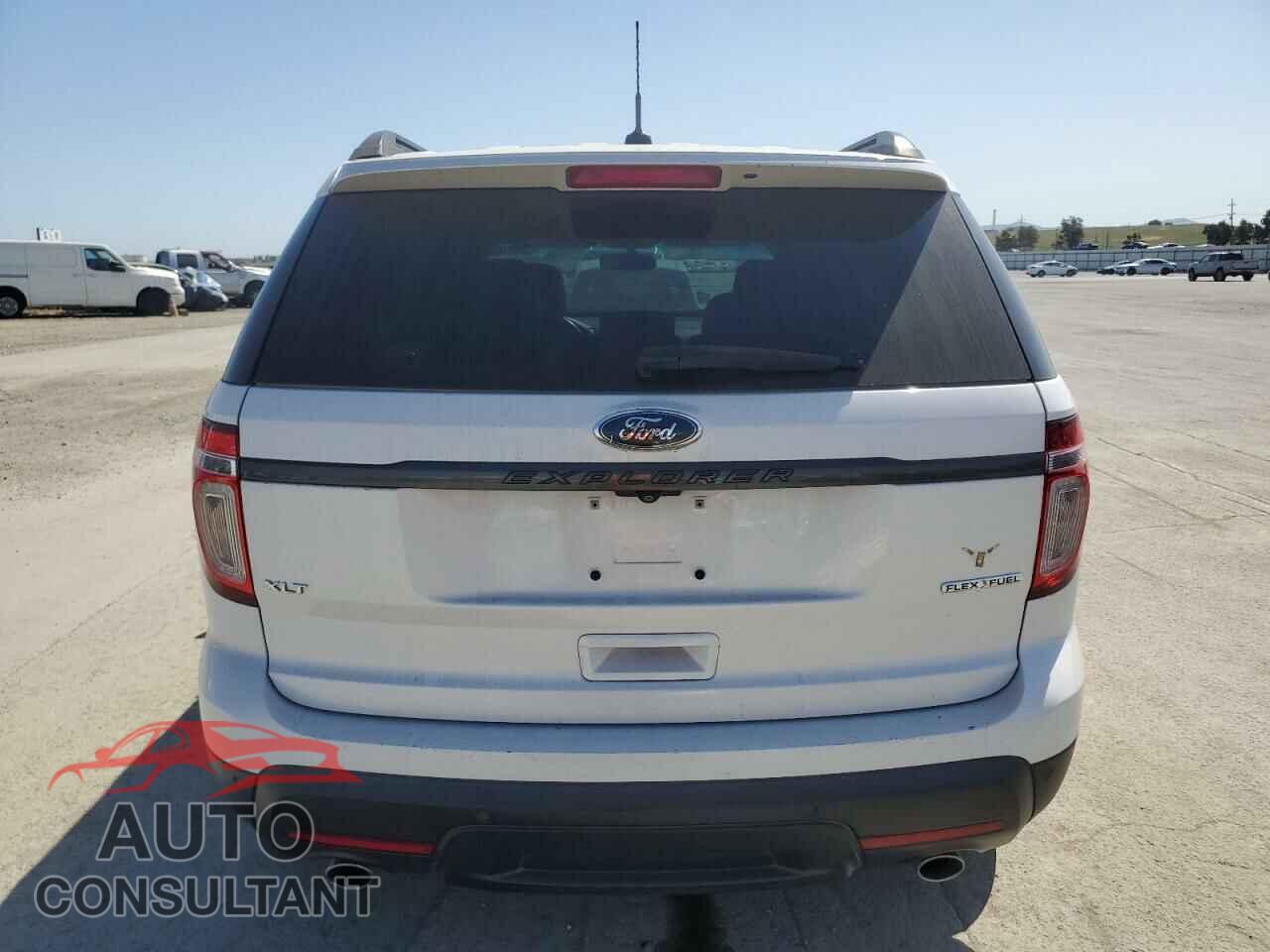 FORD EXPLORER 2015 - 1FM5K7D84FGB89417