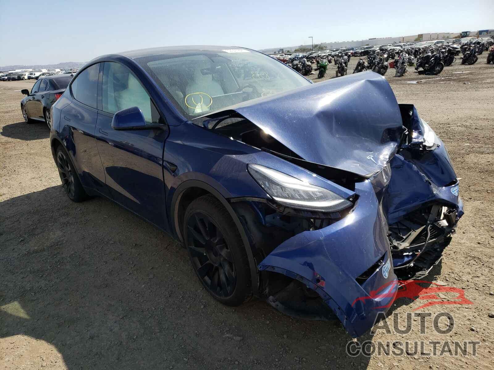 TESLA MODEL Y 2021 - 5YJYGDED6MF109085