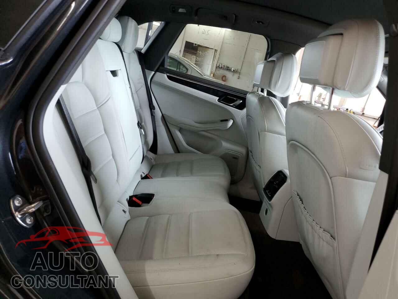 PORSCHE MACAN 2021 - WP1AG2A56MLB53510