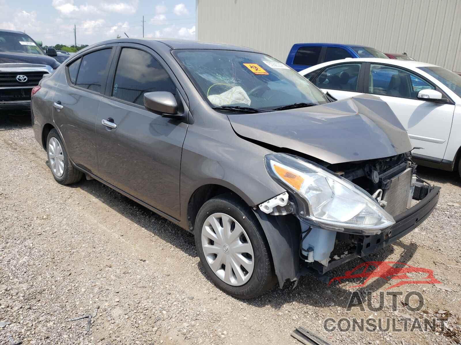 NISSAN VERSA 2017 - 3N1CN7AP3HK430339