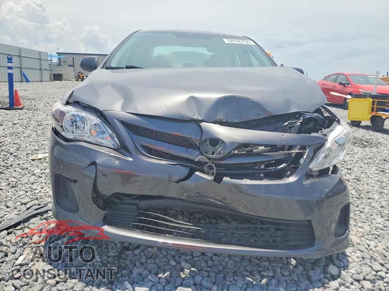 TOYOTA COROLLA 2013 - 5YFBU4EE4DP164663