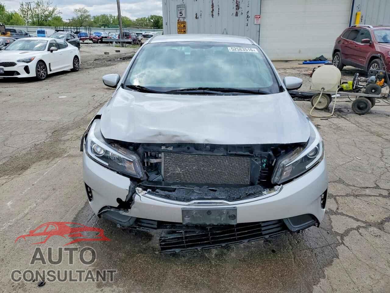 KIA FORTE 2017 - 3KPFK4A74HE097536