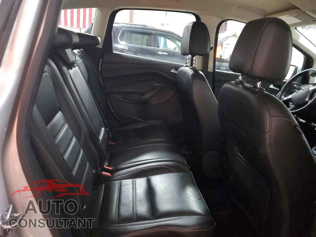FORD CMAX 2017 - 1FADP5DU8HL103321