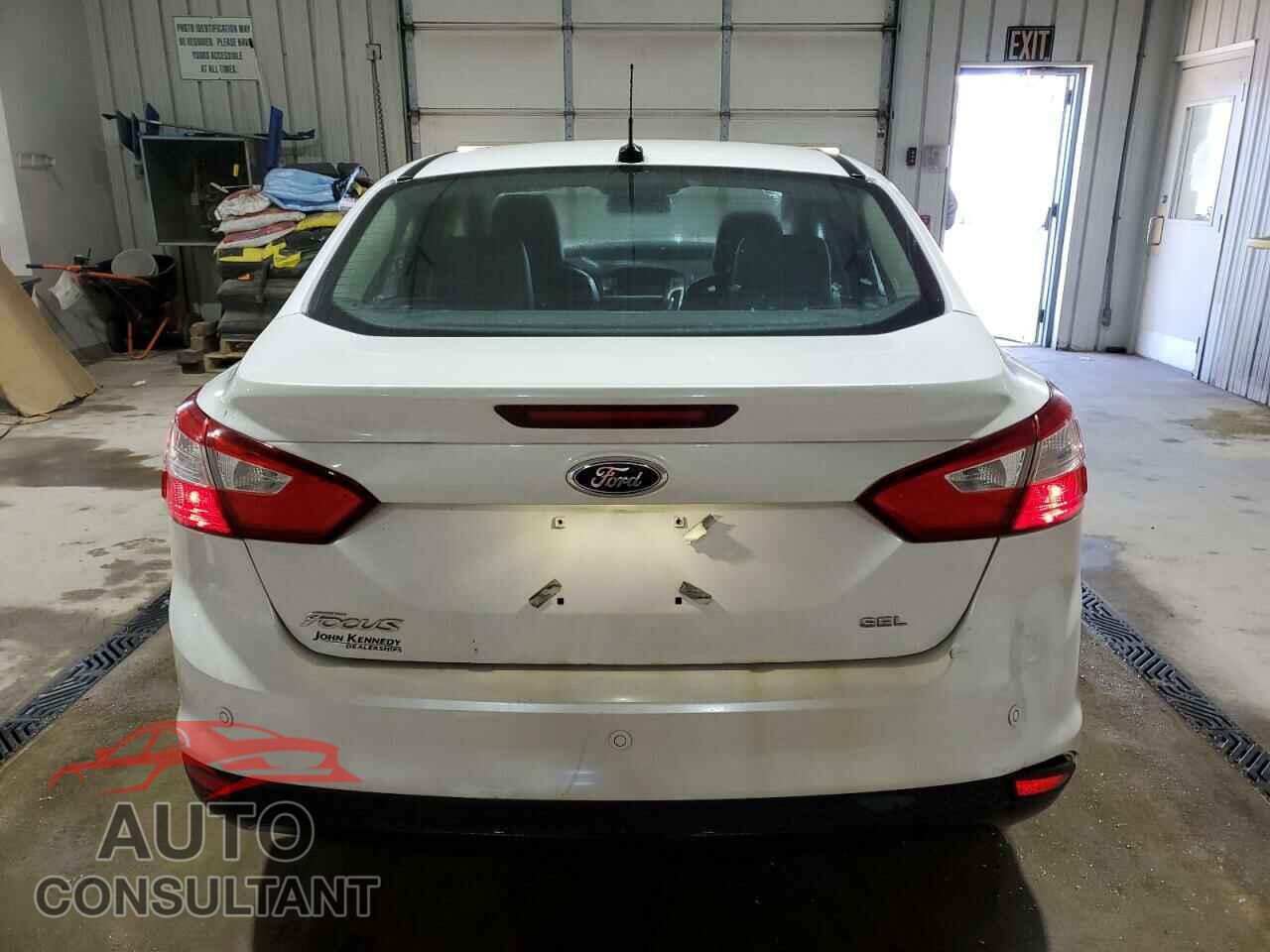 FORD FOCUS 2012 - 1FAHP3H20CL426205