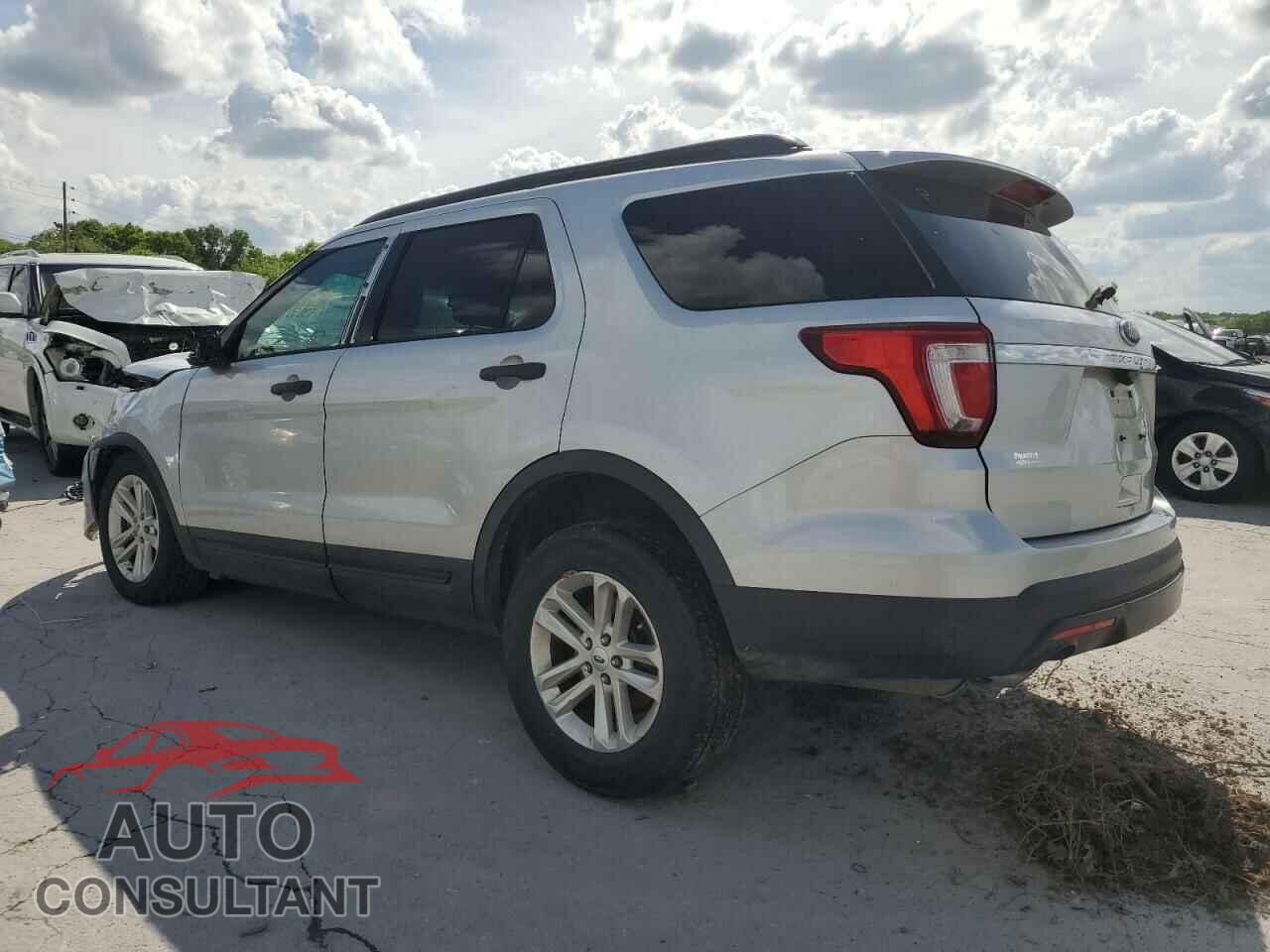 FORD EXPLORER 2017 - 1FM5K7B82HGA25833