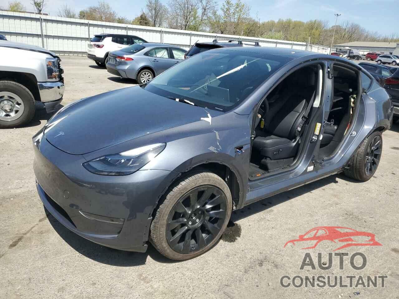TESLA MODEL Y 2023 - 7SAYGDEE6PA185502