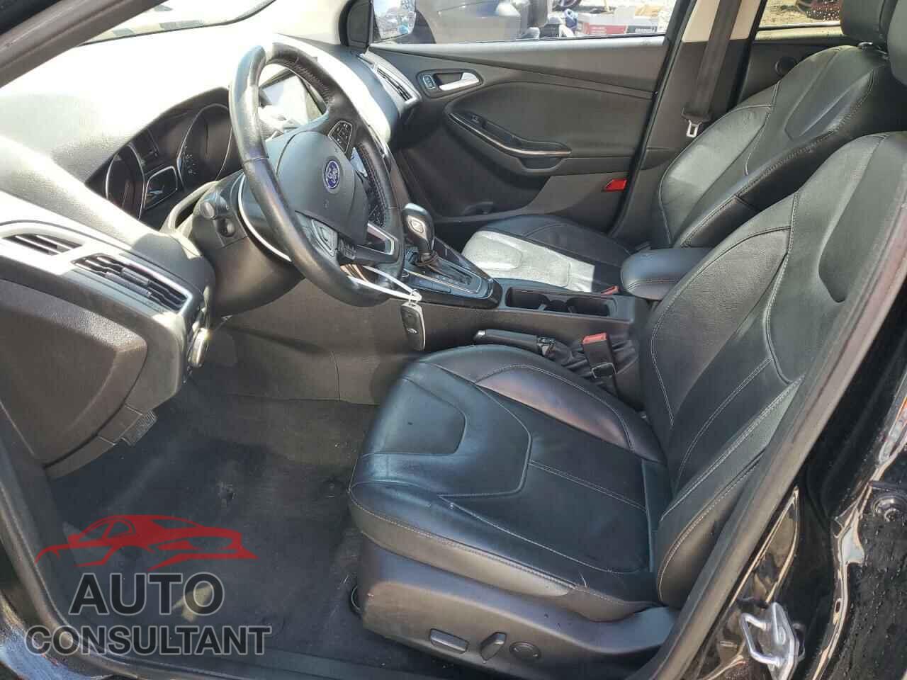 FORD FOCUS 2017 - 1FADP3N23HL279694