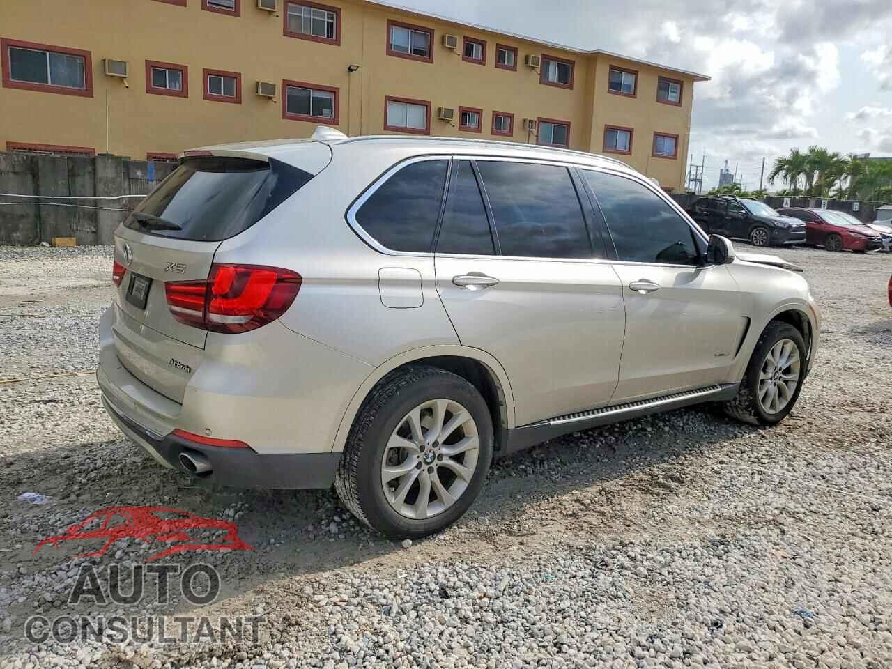 BMW X5 2015 - 5UXKR0C56F0P12302