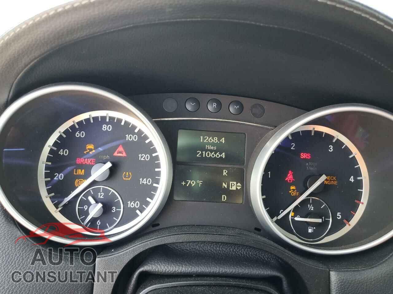 MERCEDES-BENZ GL-CLASS 2012 - 4JGBF2FE3CA777708