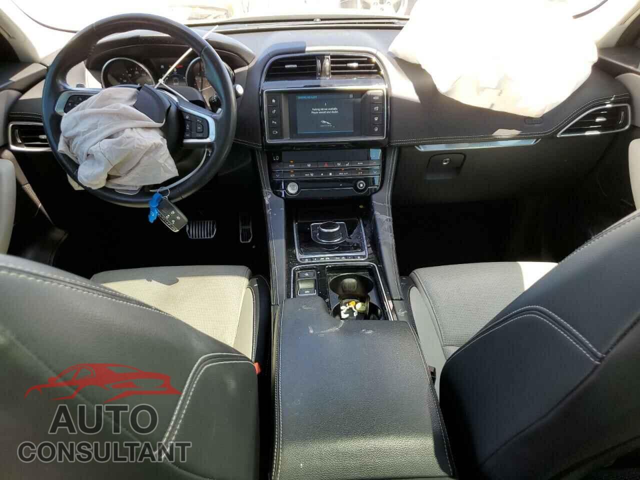 JAGUAR F-PACE 2018 - SADCL2EV5JA251357