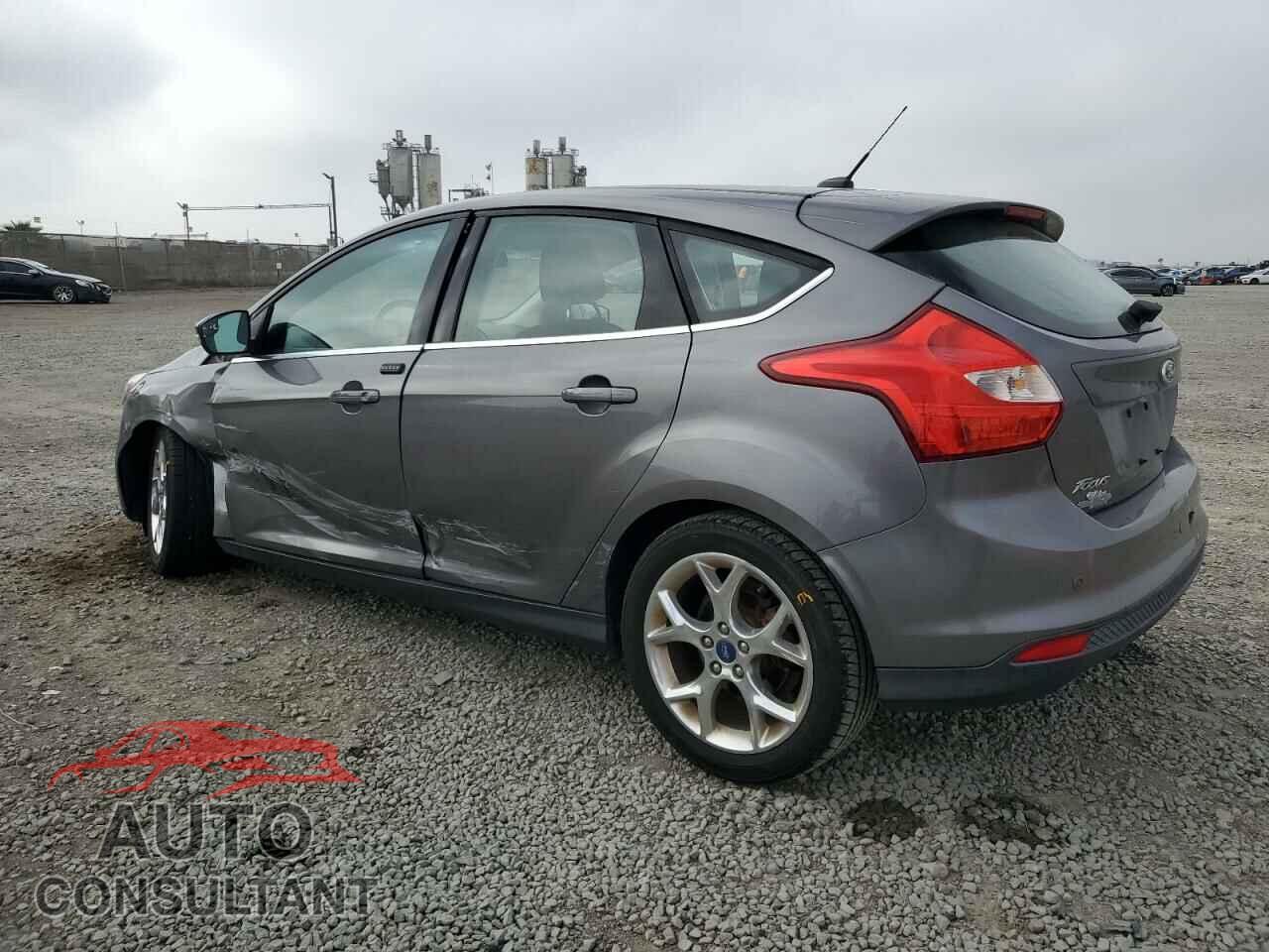 FORD FOCUS 2012 - 1FAHP3M23CL127099