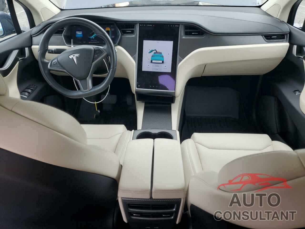 TESLA MODEL X 2018 - 5YJXCDE2XJF135657