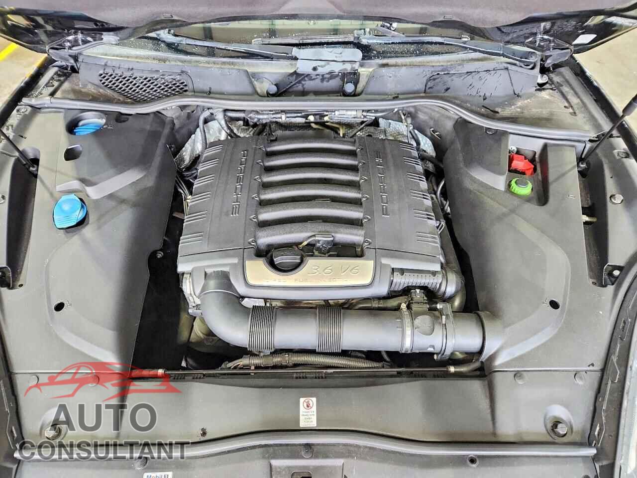 PORSCHE CAYENNE 2017 - WP1AA2A21HKA80923