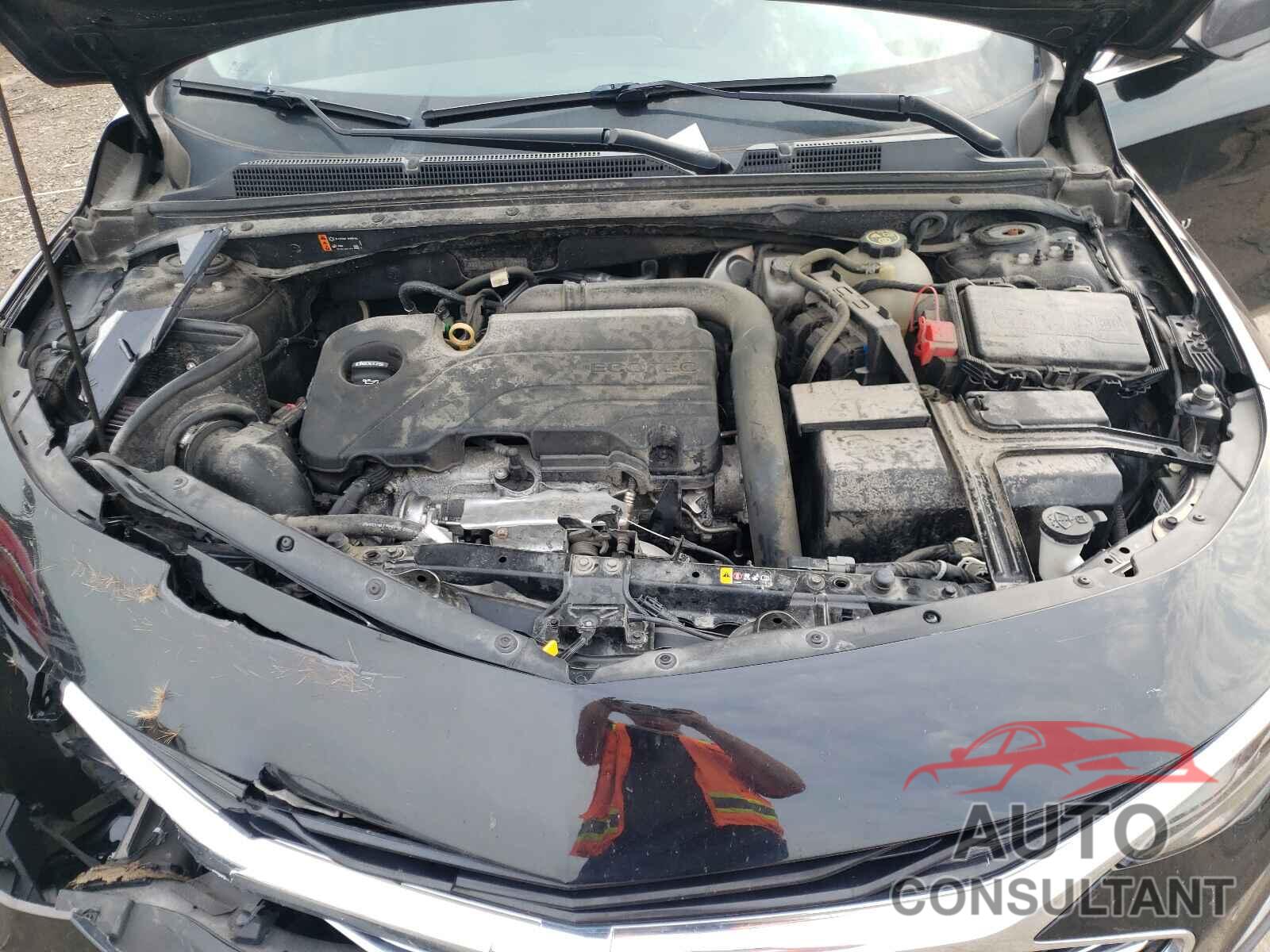 CHEVROLET MALIBU 2019 - 1G1ZC5ST0KF170273