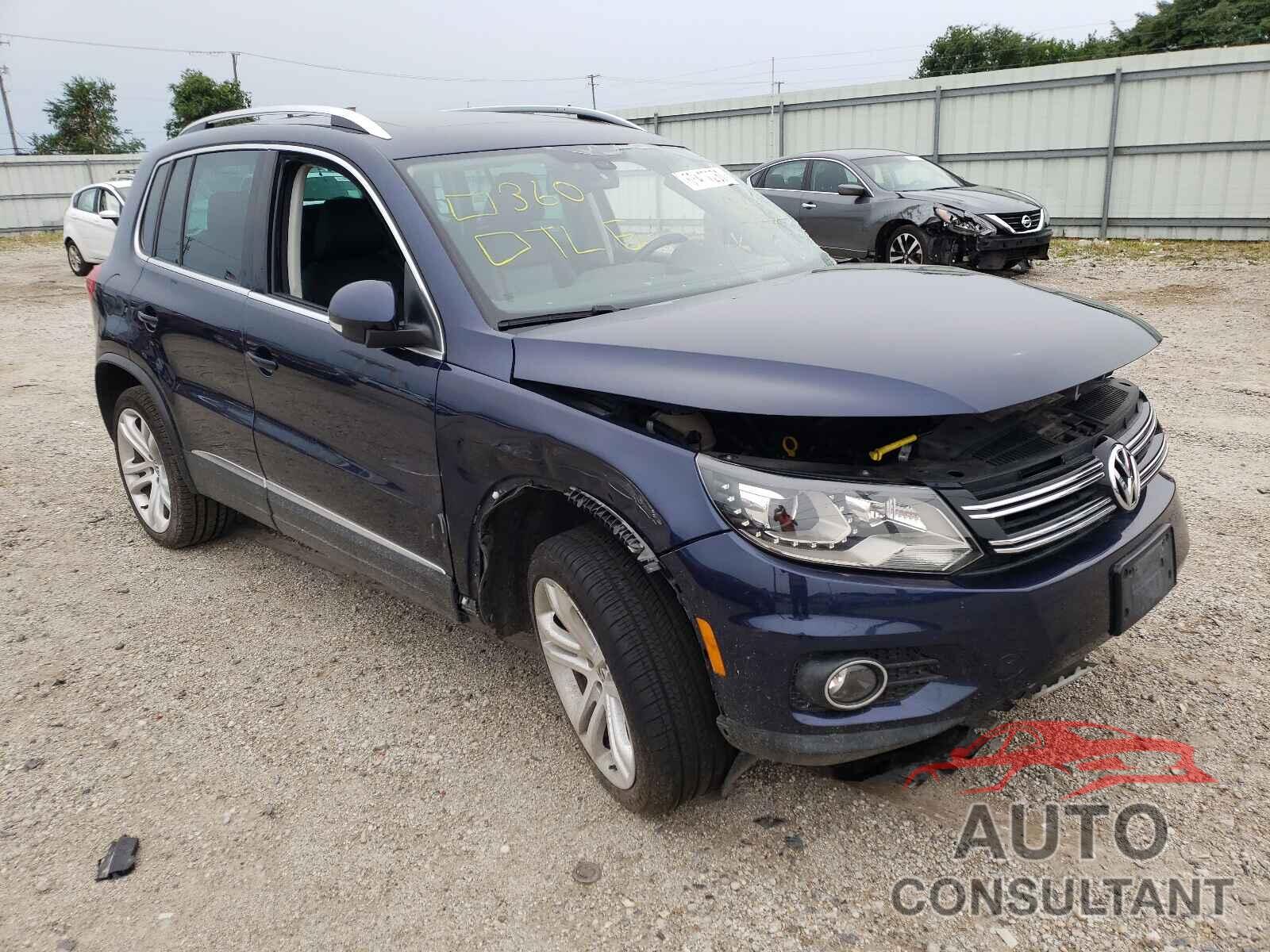 VOLKSWAGEN TIGUAN 2016 - WVGBV7AX4GW027509