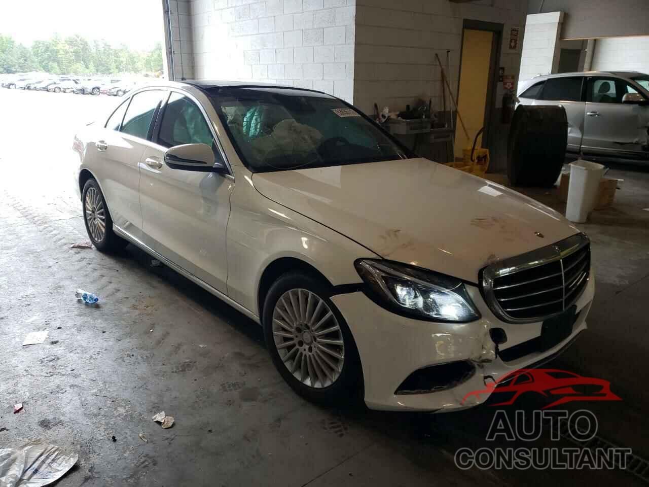 MERCEDES-BENZ C-CLASS 2016 - 55SWF4KB8GU174665