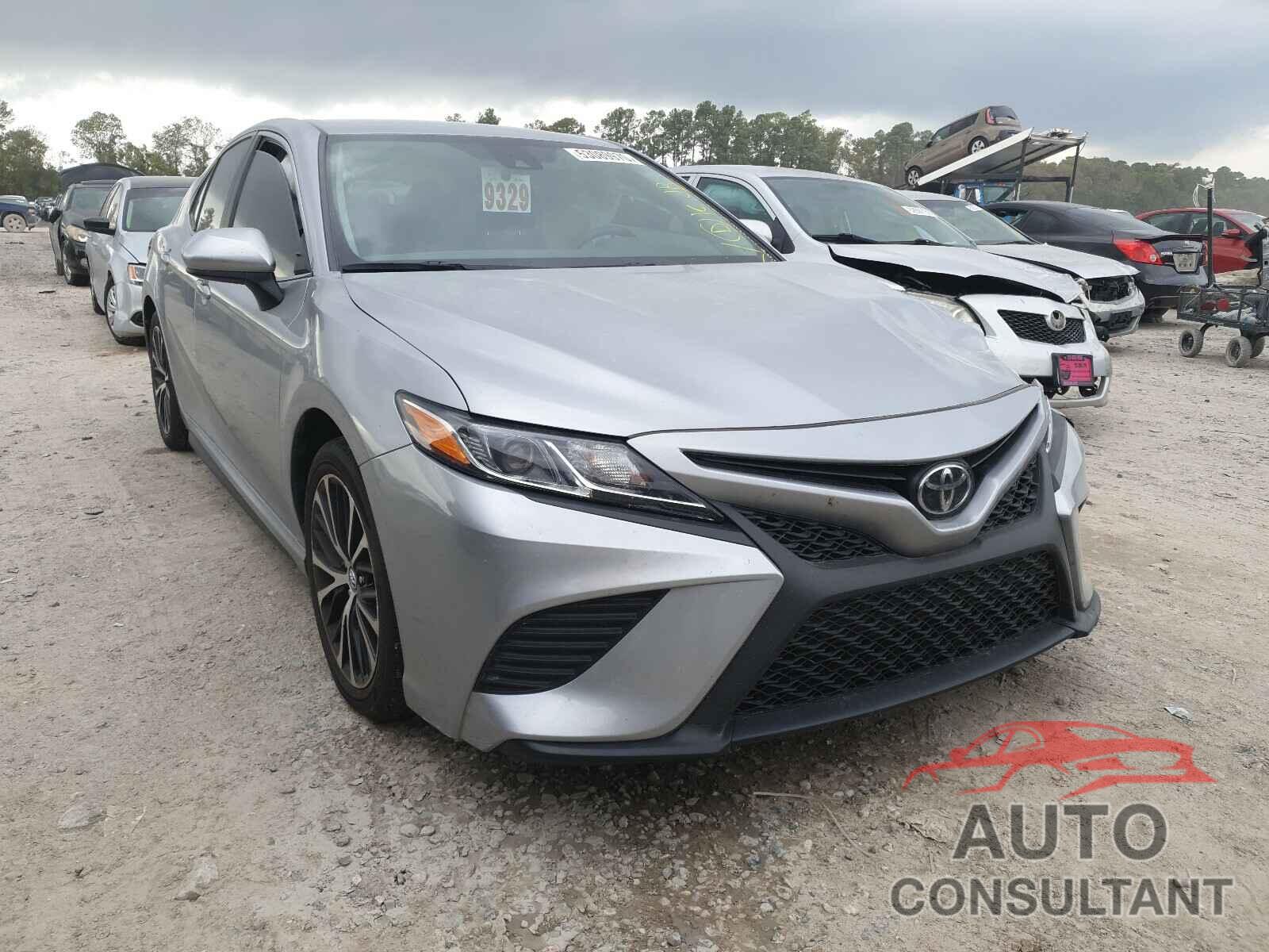TOYOTA CAMRY 2020 - 4T1G11AK5LU921480