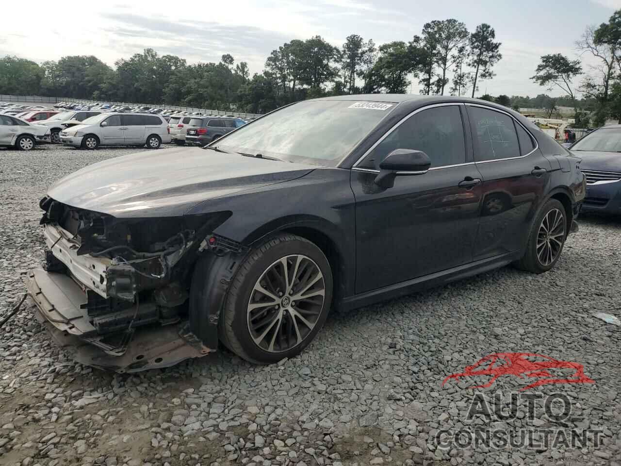 TOYOTA CAMRY 2018 - 4T1B11HK2JU512401