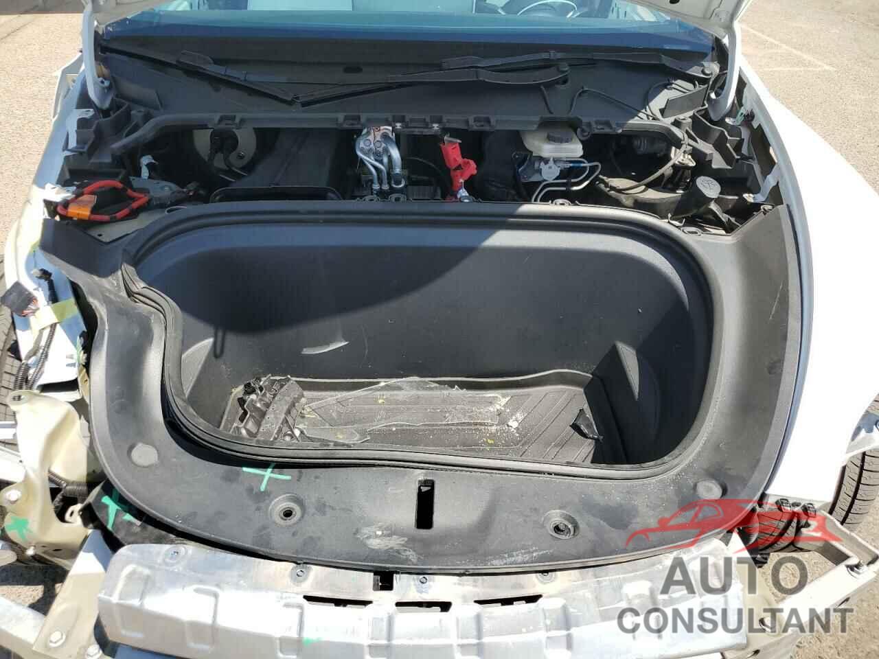 TESLA MODEL Y 2023 - 7SAYGDEF5PF744839