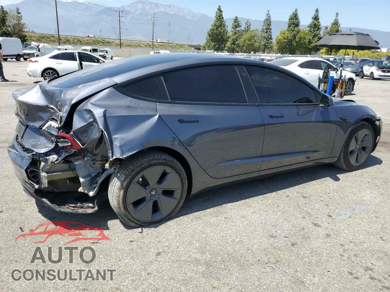 TESLA MODEL 3 2022 - 5YJ3E1EA2NF373426