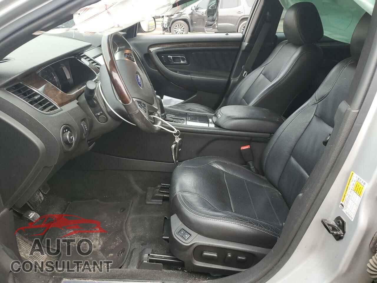FORD TAURUS 2017 - 1FAHP2F85HG114981