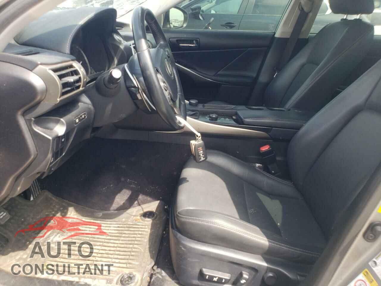 LEXUS IS 2014 - JTHCF1D20E5012252