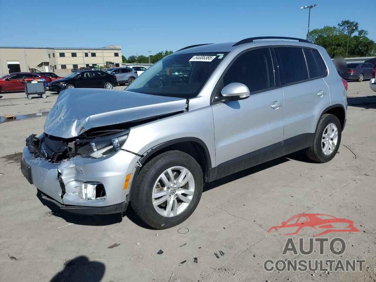 VOLKSWAGEN TIGUAN 2017 - WVGAV7AX3HK008793