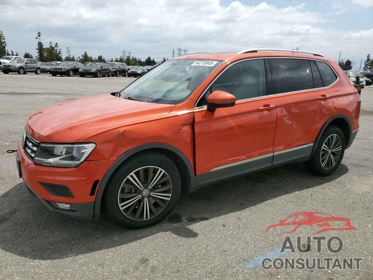 VOLKSWAGEN TIGUAN 2018 - 3VV3B7AX8JM083219