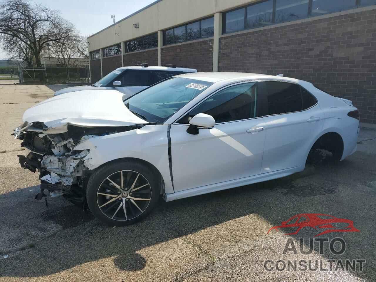 TOYOTA CAMRY 2024 - 4T1G11AK1RU245022