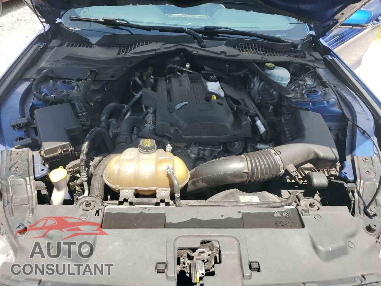 FORD MUSTANG 2018 - 1FATP8UH5J5138909