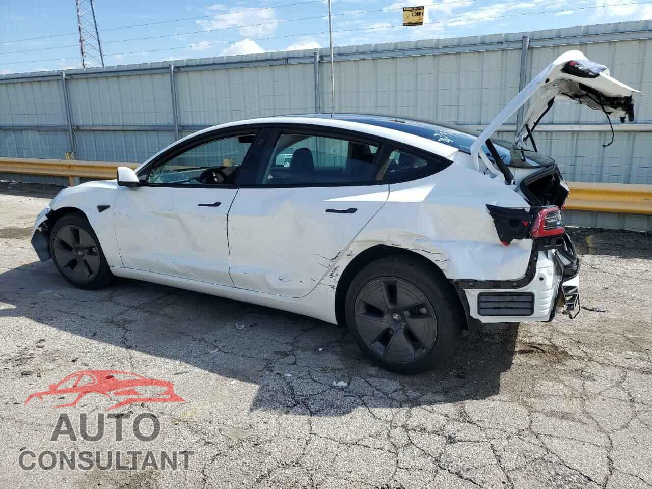 TESLA MODEL 3 2023 - 5YJ3E1EA0PF547352