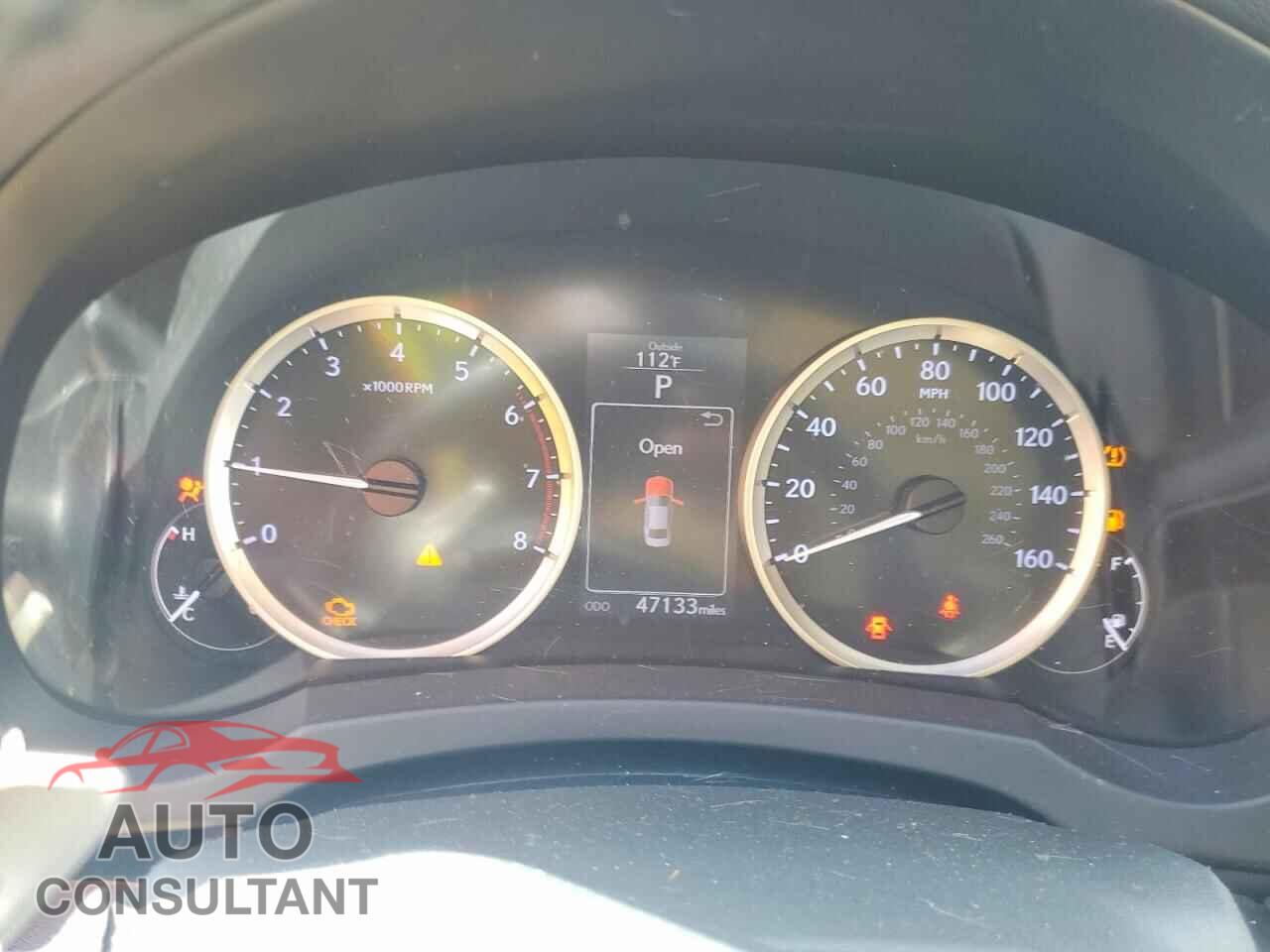 LEXUS IS 2016 - JTHBA1D24G5013532
