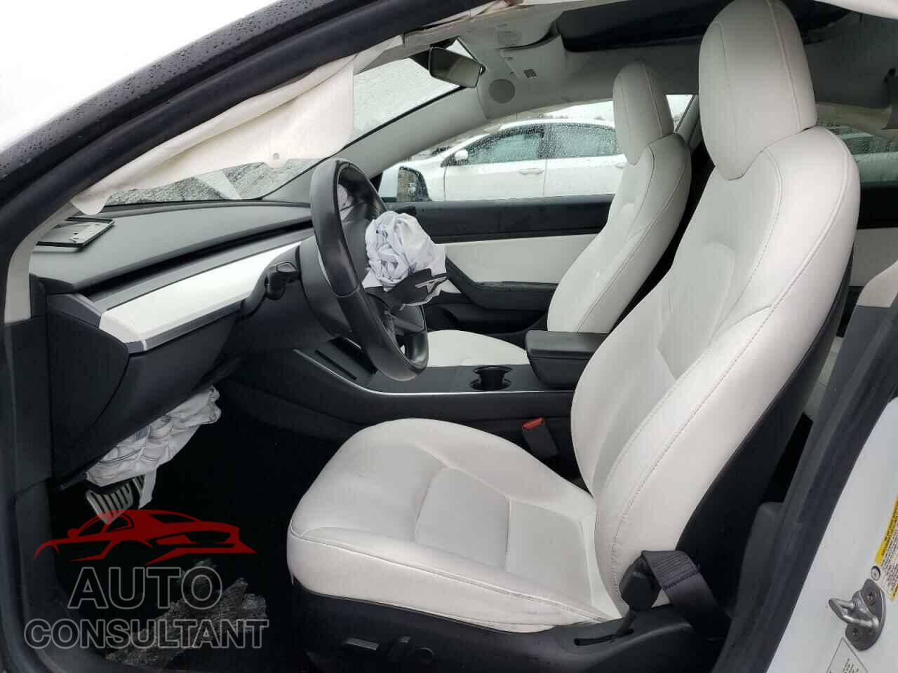TESLA MODEL 3 2019 - 5YJ3E1EB7KF423192