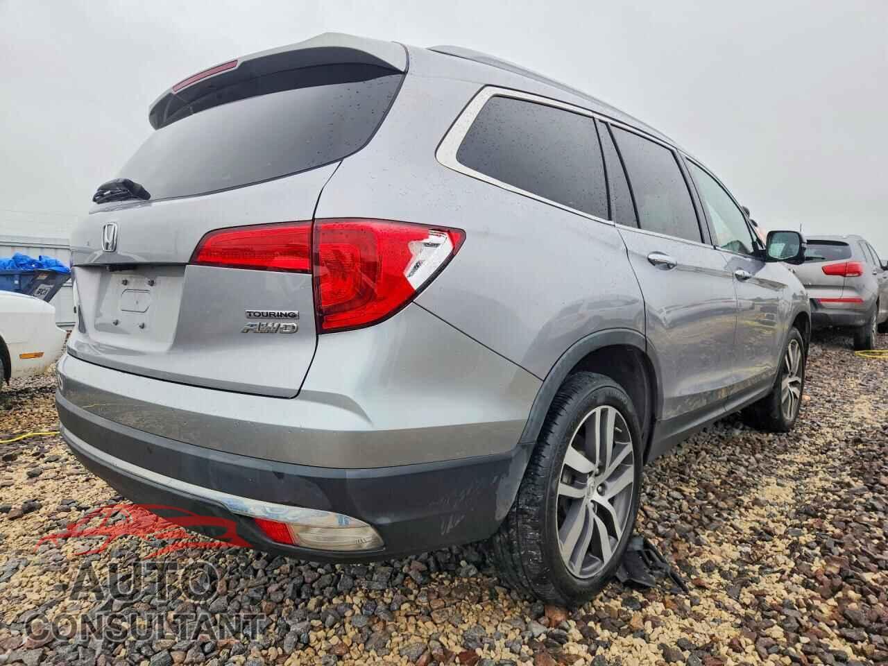 HONDA PILOT 2017 - 5FNYF6H92HB104798