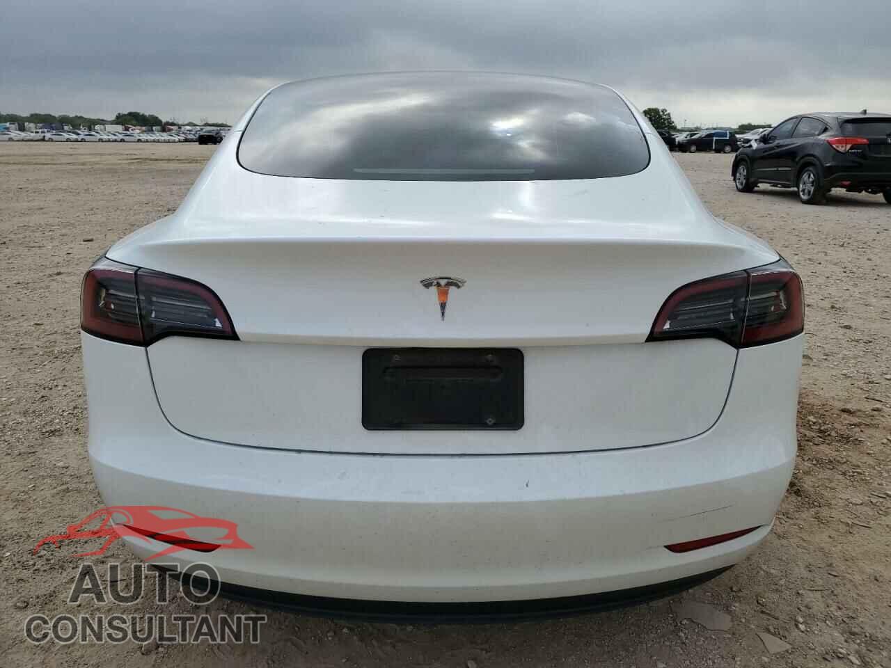 TESLA MODEL 3 2023 - 5YJ3E1EA1PF600656