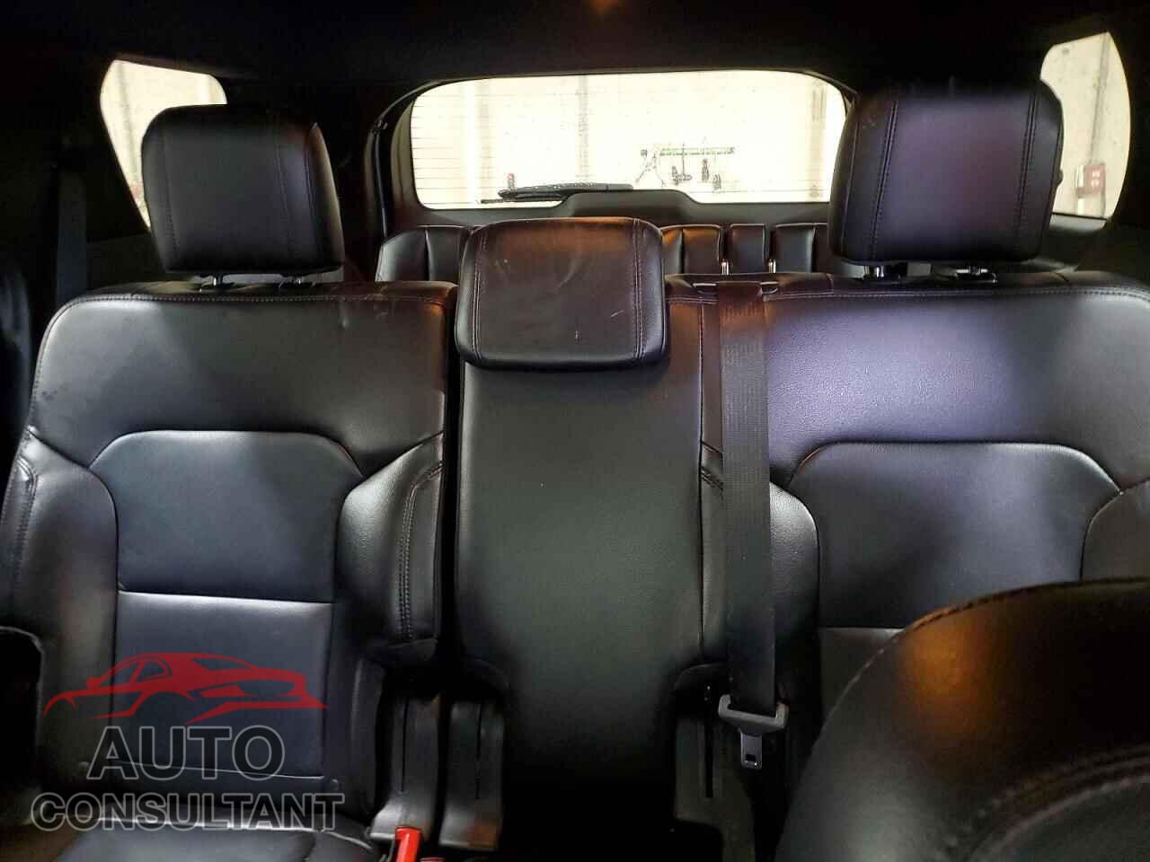 FORD EXPLORER 2018 - 1FM5K7D83JGB96660