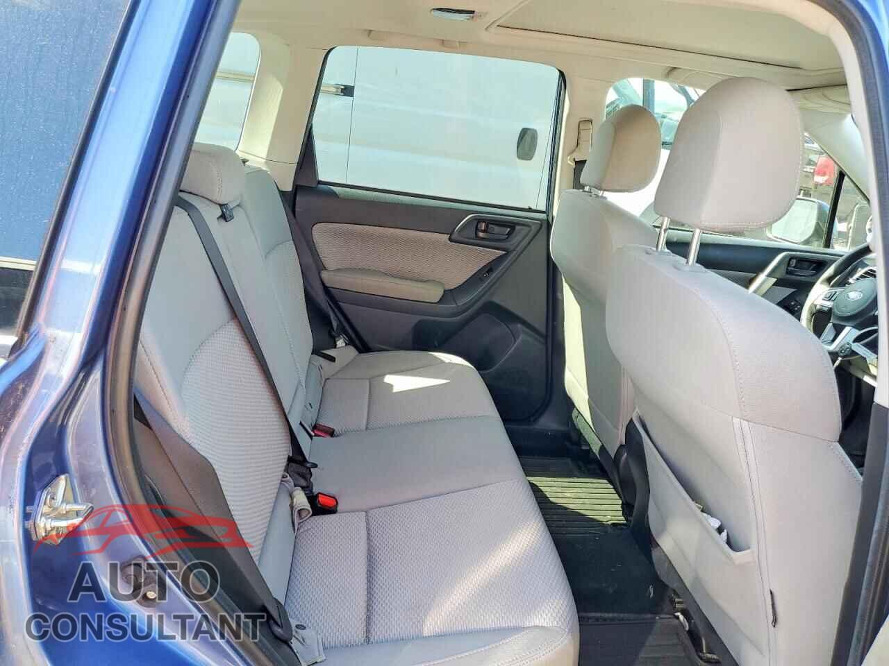 SUBARU FORESTER 2018 - JF2SJAEC7JH475079