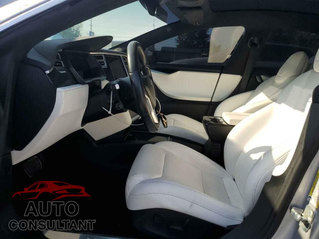TESLA MODEL S 2017 - 5YJSA1E15HF203248